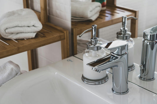 Cómo Limpiar tu Grifo de Lavabo y Dejarlo como Nuevo: La Guía Definitiva